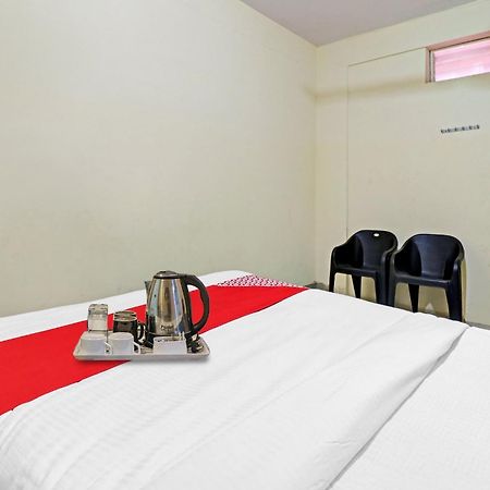 Hotel O Lakshmi Sri Deluxe Boarding & Lodgeing Kumbalgod Екстериор снимка